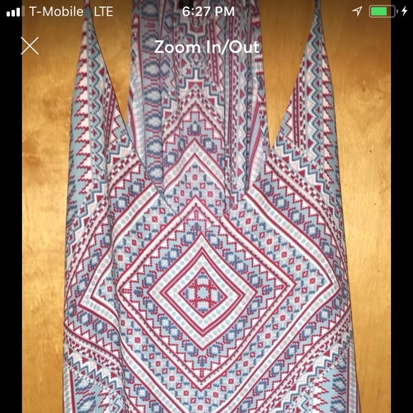 Cute New Top - Picture 2 of 3